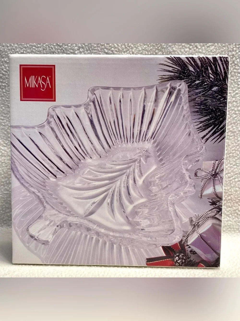 Mikasa Clear Glass Tree-Shaped Serving Bowl
